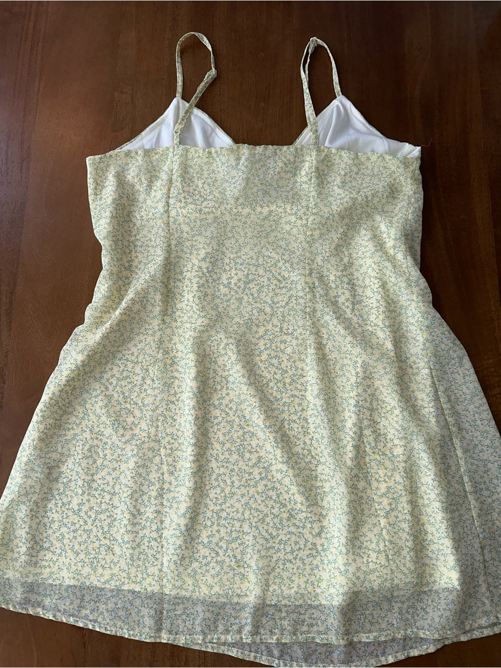 Pale Yellow Floral Sundress - H&M - Picture 2 of 3